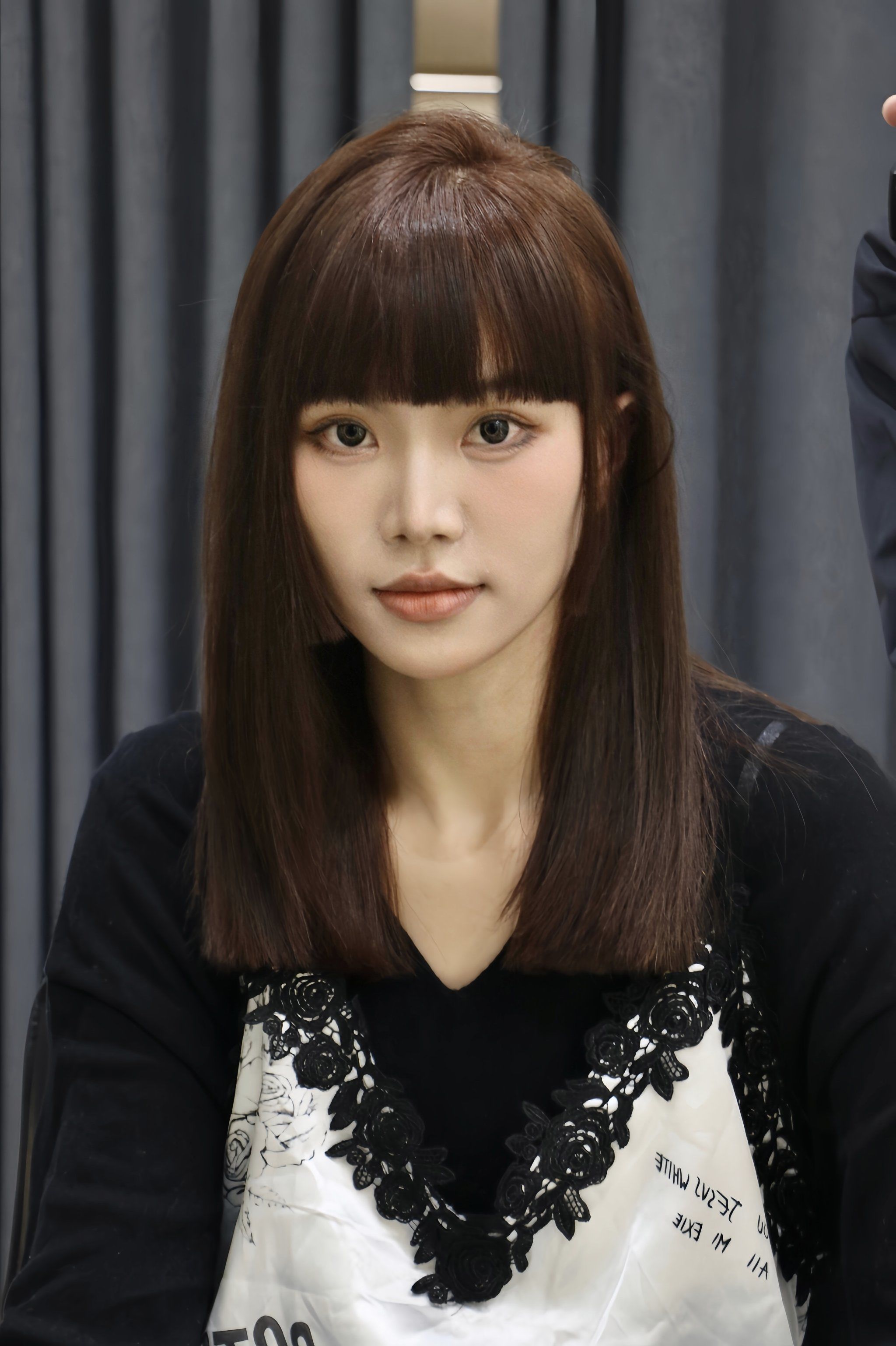 公主切,齐刘海,简单清淡