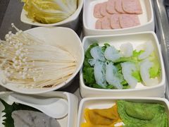 -海底捞火锅(八佰伴店)