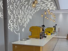 -麦当劳(徐汇漕溪北路百脑汇店)