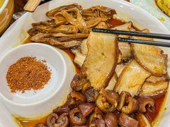 -朱大嘴肥肠血旺(福字街店)
