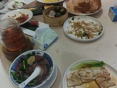 -轩记海鲜餐厅·四十五年老字号·经典粤菜(西区彩虹店)