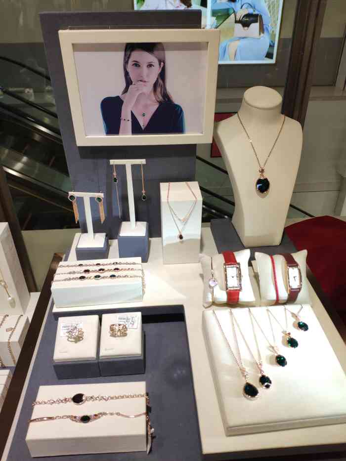 uscen(百盛店)-"这是一个香港的品牌,性价比还是蛮不错的,.