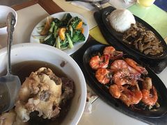 -Smoke resto