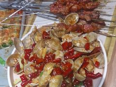 -街角等你.大连海鲜烧烤.经典铁板海鲜串(西安路店)