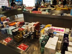 -苏宁极物(苏宁生活广场店)