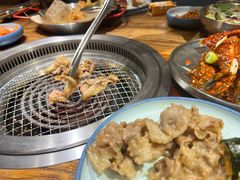 -明洞阿姨·韩式酱蟹烤肉·创意料理(三元桥店)