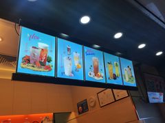 -CoCo都可(八达商城店)