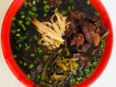 -小龙大肉面馆