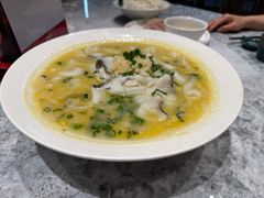 金汤酸菜鱼-聚丰园•湖鲜餐厅(阿红私房菜梅石路店)