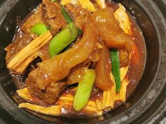 蒜子枝竹红烧牛津腩-太兴餐厅(东方广场分店)