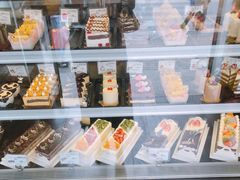 面包甜点陈列柜-精点味道(西安路店)