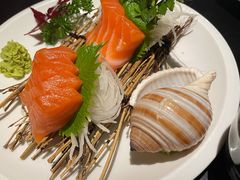 三文鱼刺身-山上下日本料理(万象城店)