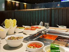 -海底捞火锅鲜切牛肉主题店(长寿路店)