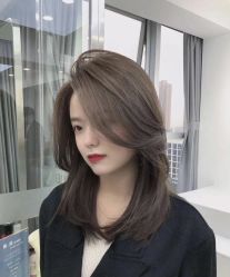-丝语萱形象