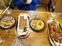 -老东镇啤酒屋海鲜加工·蒸汽海鲜·海鲜烧烤(台东店)