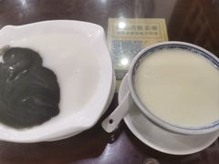 -仁信老铺甜品(北京路店)