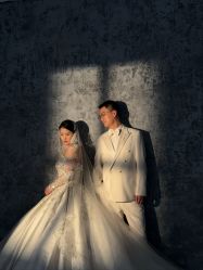 -雪中彩影婚纱摄影·微光艺术中心