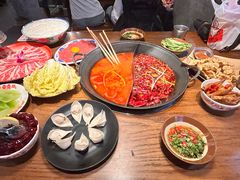 -萍姐火锅·公路夜市(武汉首店)