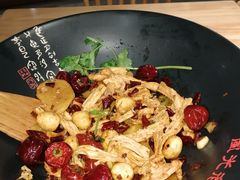 -风光老灶麻辣香锅(大成路翠微百货店)