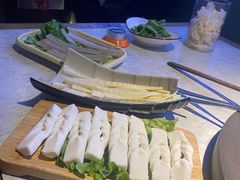 -鲜潭蒸汽石锅鱼(五道口购物中心店)
