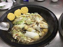 -屯老二农家铁锅炖·行业领军者(梅江店)