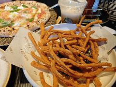 -老友时光·Pizza(泰华黑金店)