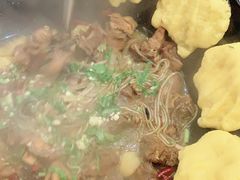 -70後铁锅炖(坡博总店)