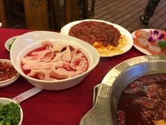 -山城年华老火锅(玉林店)