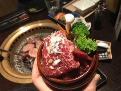 -山川小町·极番烧肉(新地假日广场店)