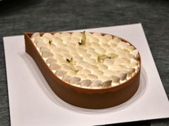 -VERIE BAKEHOUSE