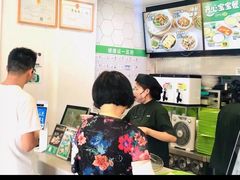 -老乡鸡(紫桐新村店)