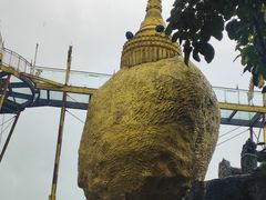 -一寨两国风景区