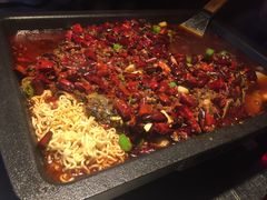 -吞鱼兽麻辣烤鱼(万达店)