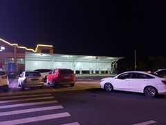 -中国石化江苏高速石油郭村服务区加油站