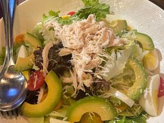 牛油果鸡丝沙拉-斯比特花园西餐厅(东方商厦店)