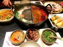 隔壁的炒米粉-盡膳口福跷脚牛肉火锅(北美新天地店)