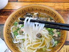 -正宗李家土鸡米线店