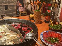 -周小明火锅(黑金冠社区店)