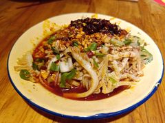 -拈签一笑黄牛肉辣卤串串