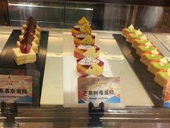 -松咖啡自助餐厅·松北香格里拉