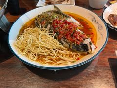 章吴记双味鱼头-章吴记喜瑞餐厅(东东城店)