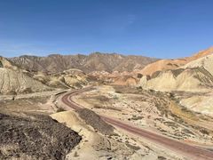 -冰沟丹霞旅游景区