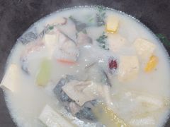 -鲜潭蒸汽石锅鱼(五道口购物中心店)