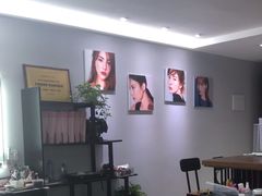 -ME觅妆·定制美妆·彩妆私教(菱角湖店)