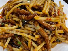 鱼香肉丝-椒香川流不息川菜馆(二七北路店)