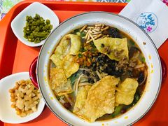 -丽丽三鲜螺蛳粉(田林路店)