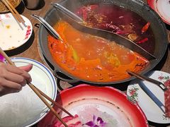 -萍姐火锅·公路夜市(武汉首店)