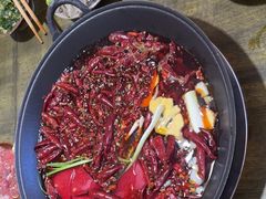 -黄潇洒老火锅(九眼桥宏济巷店)