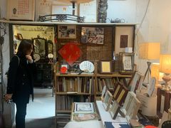 -邊城書店