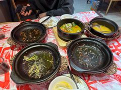 -老班长·小龙虾·鲜货烧烤大排档(金街美地店)